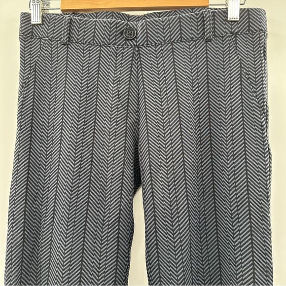Betabrand Black & Gray Chevron Stripe Print Mid Rise Wide Leg Pull On Pants Sz M - Picture 2 of 10